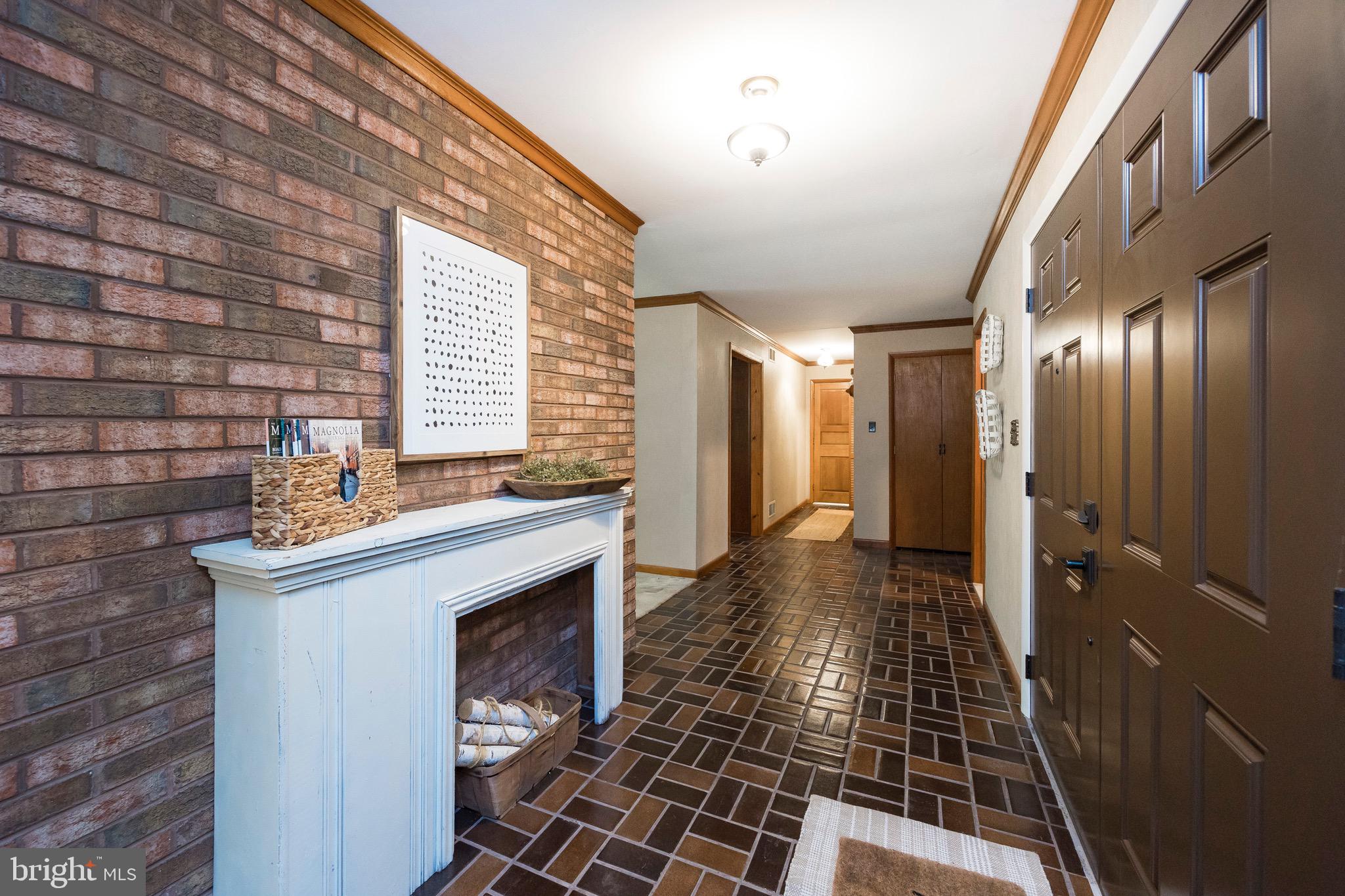 4 Hilltop Road Kennett Square, PA 19348 - Photo 4 of 40