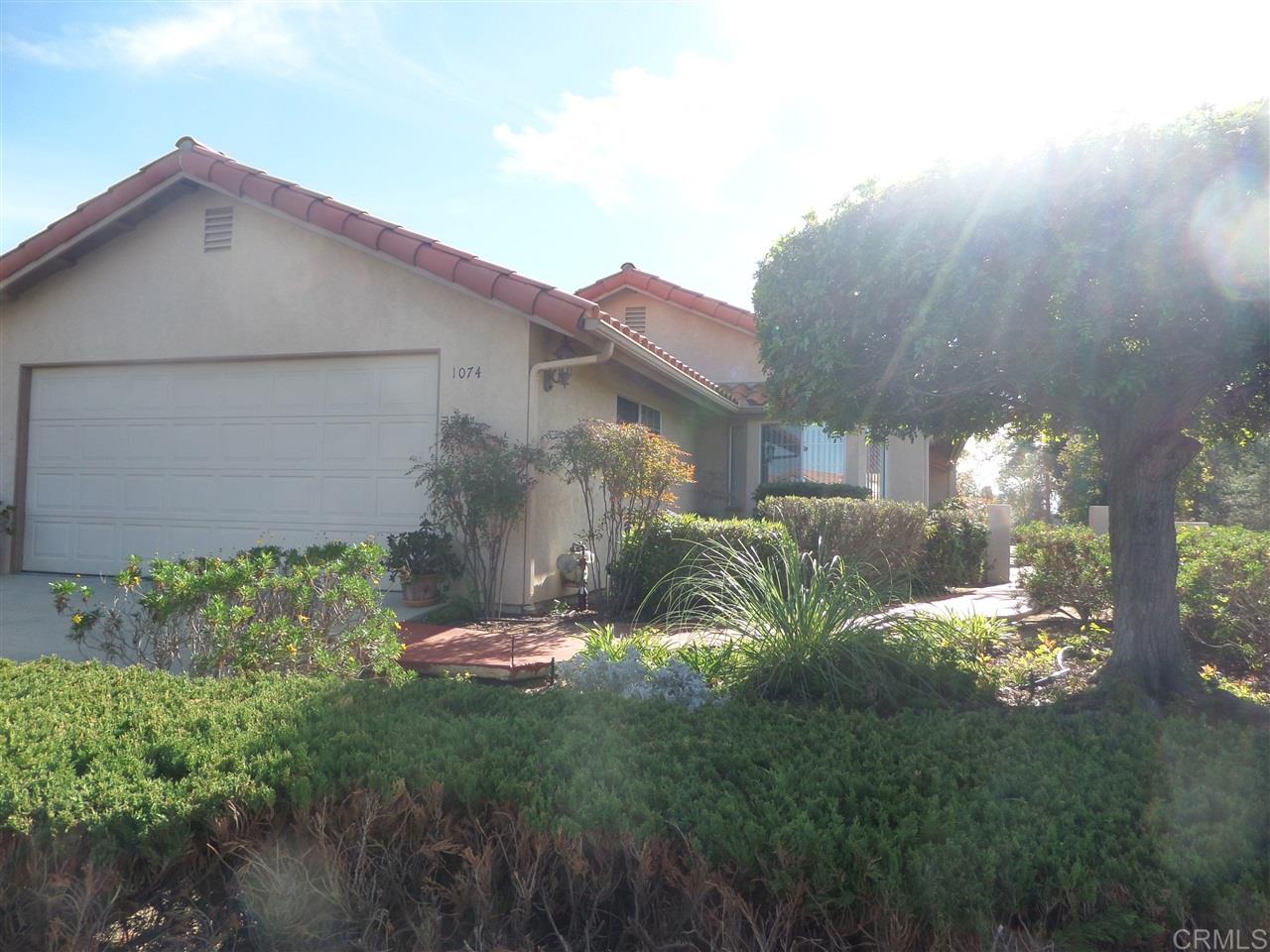 1074 Ridge Heights Drive Fallbrook, CA 92028 - Photo 2 of 19