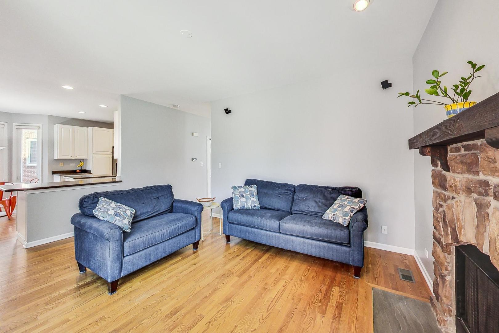 1720 Canfield Road Park Ridge, IL 60068 - Photo 17 of 55 Gallery Image 17