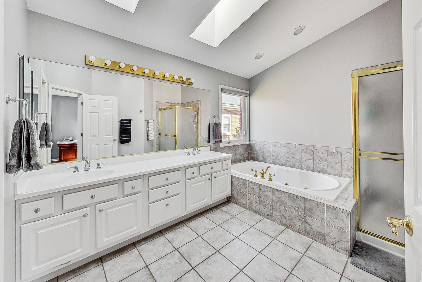 1720 Canfield Road Park Ridge, IL 60068 - Photo 26 of 55 Gallery Image 26
