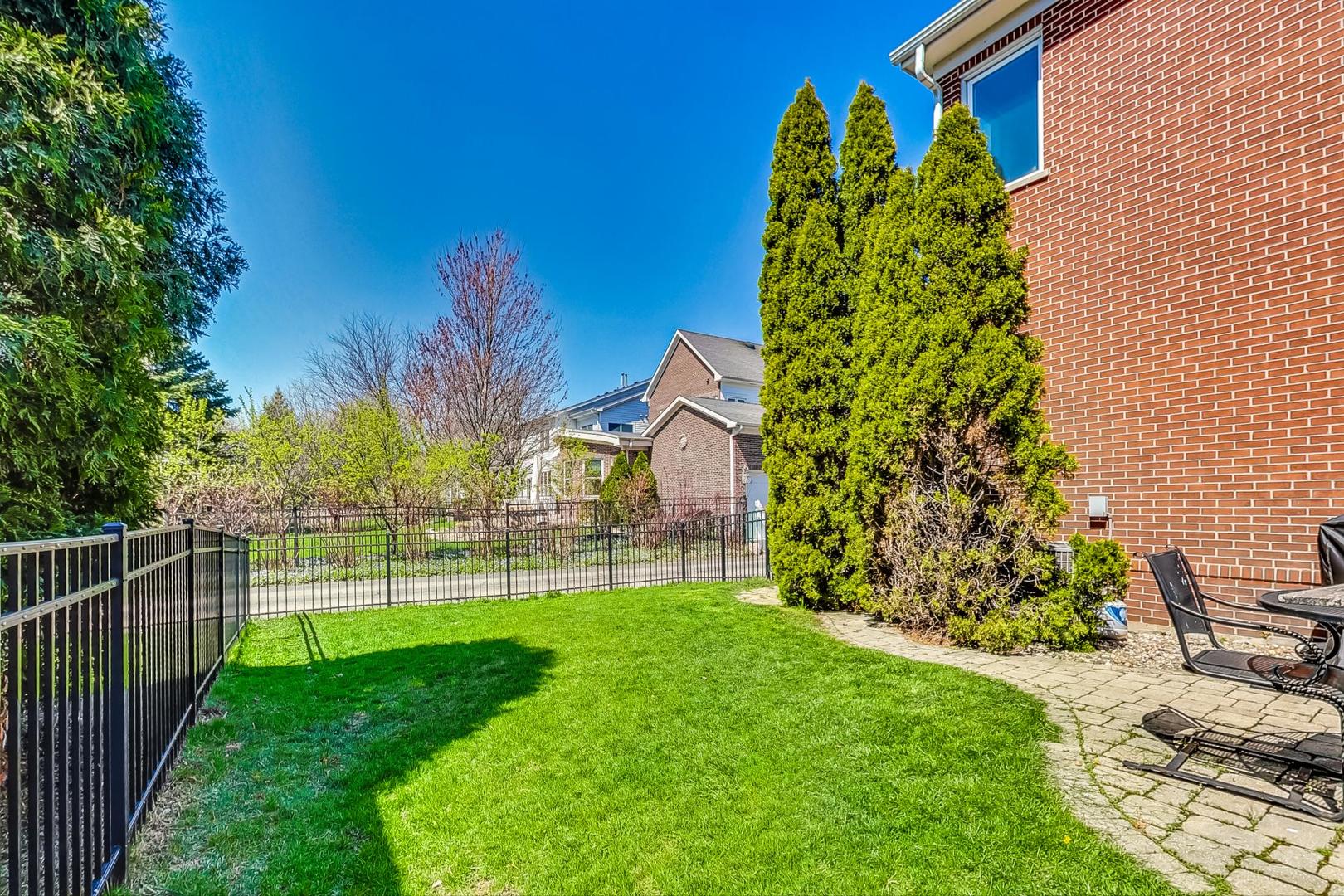 1720 Canfield Road Park Ridge, IL 60068 - Photo 48 of 55 Gallery Image 48