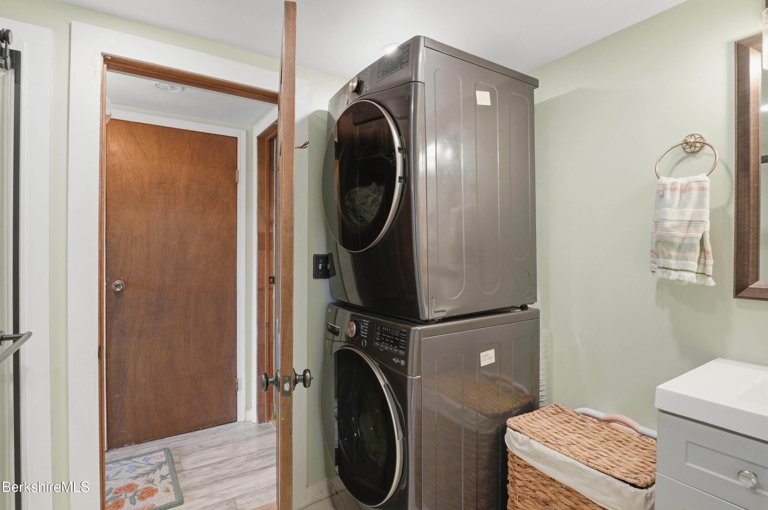 4 David Drive Peru, MA 01235 - Photo 19 of 44 a utility room with dryer and washer