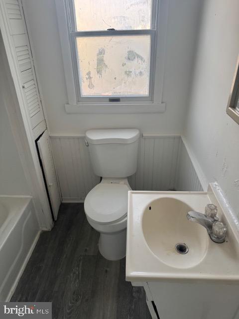 85 Oak Street, Unit B Bridgeton, NJ 08302 - Photo 7 of 17 Bathroom
