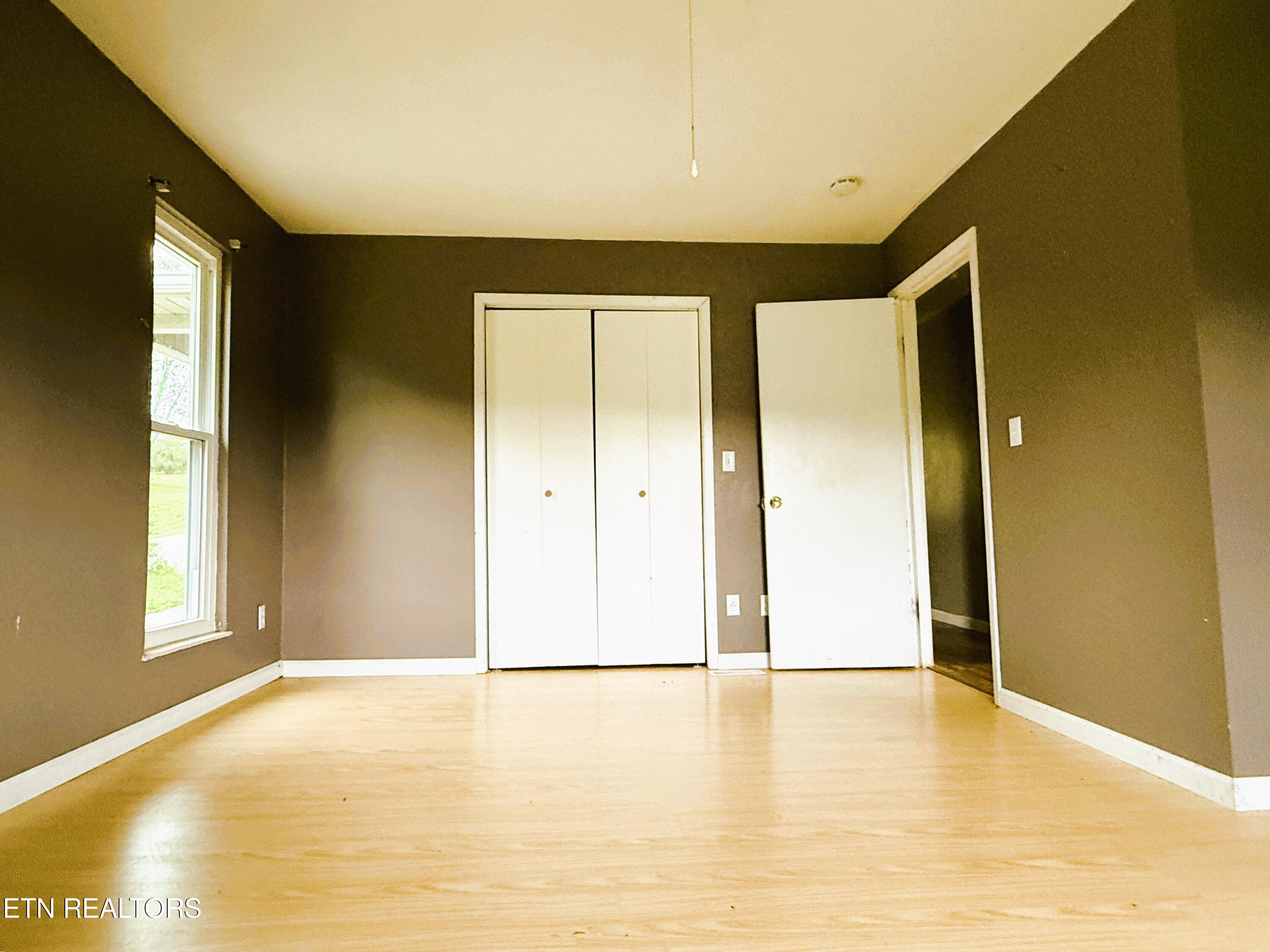 413 Sunset Hills Road Sneedville, TN 37869 - Photo 20 of 23 Photo Apr 21 2025, 3 36 55 PM