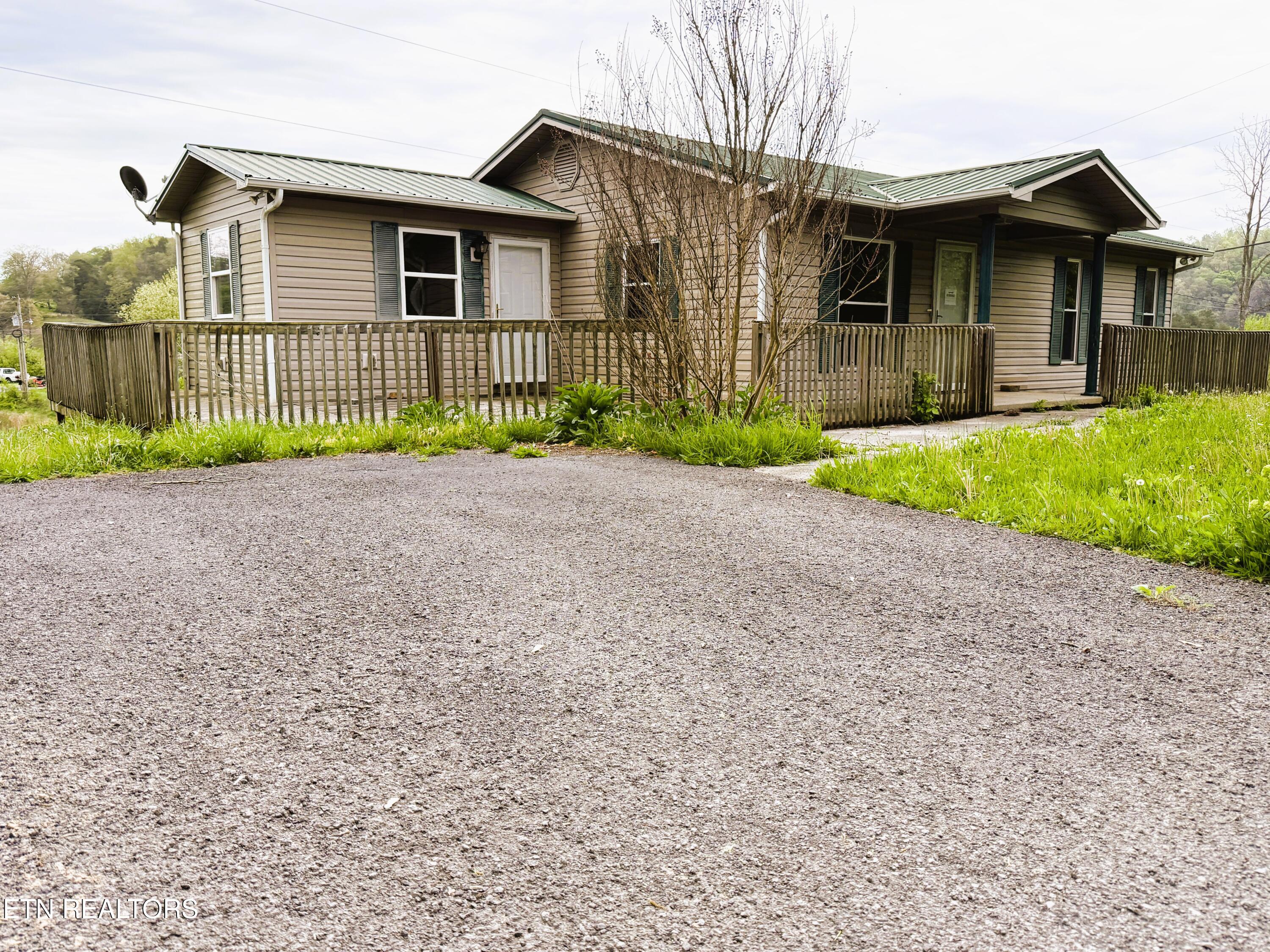 413 Sunset Hills Road Sneedville, TN 37869 - Photo 2 of 23 Photo Apr 21 2025, 3 24 34 PM