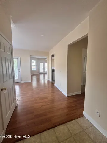 $1,550 | 712 Indica Court, Unit 201, Wilmington, NC 28405