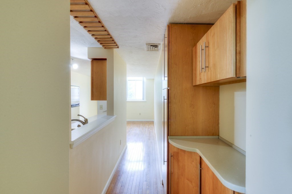 321 Plantation Street, Unit 102 Worcester, MA 01604 - Photo 10 of 35