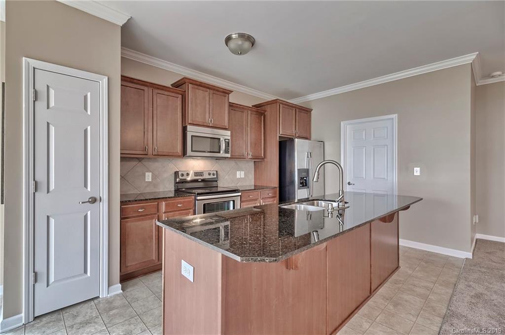 909 Roxburgh Avenue Rock Hill, SC 29732 - Photo 12 of 40 Gallery Image 12