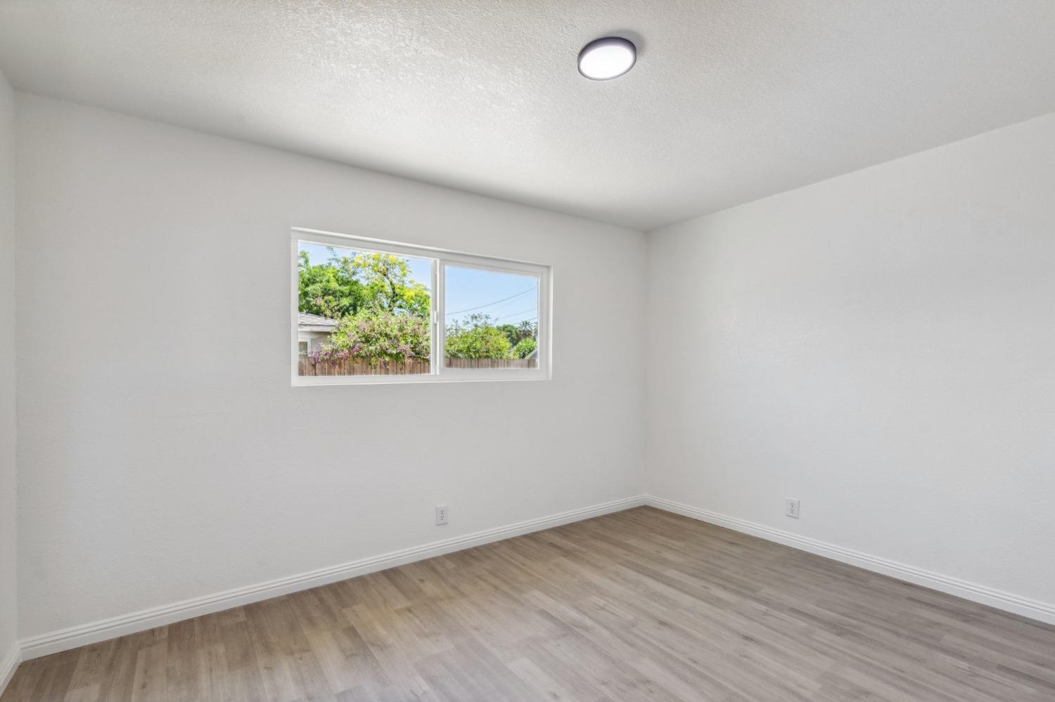1067 North Haney Avenue Reedley, CA 93654 - Photo 13 of 14 Gallery Image 13