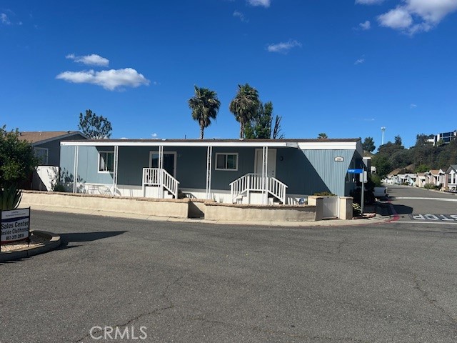 4901 Green River Road, Unit 104 Corona, CA 92878 - Photo 2 of 56