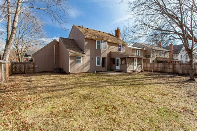 $455,000 | 9248 Twilight Lane, Lenexa, KS 66219