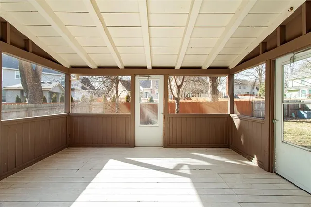 $455,000 | 9248 Twilight Lane, Lenexa, KS 66219