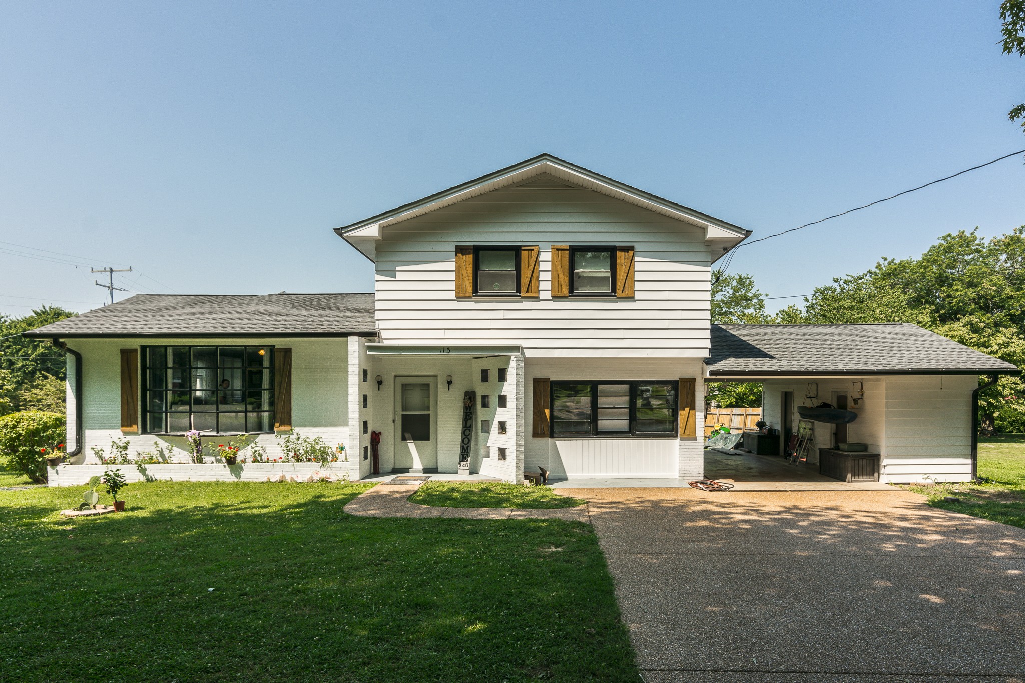 113 Riggs Avenue Portland, TN 37148 - Photo 1 of 50 Gallery Image 1