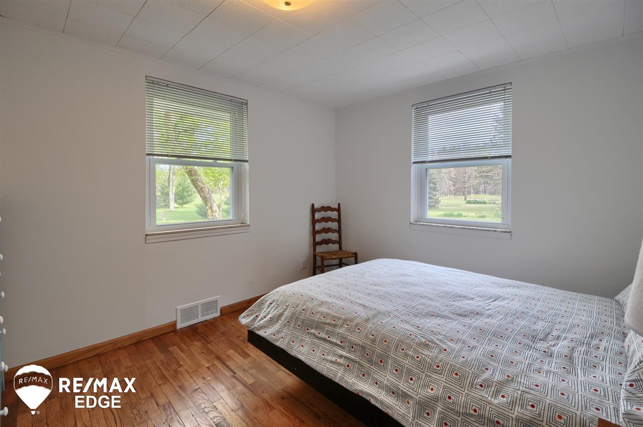 4146 East Coldwater Road Flint, MI 48506 - Photo 11 of 24 31380626-10.JPG