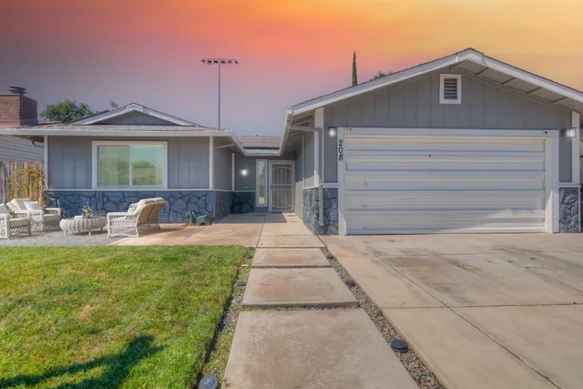 $485,000 | 208 1st Street, Lincoln, CA 95648