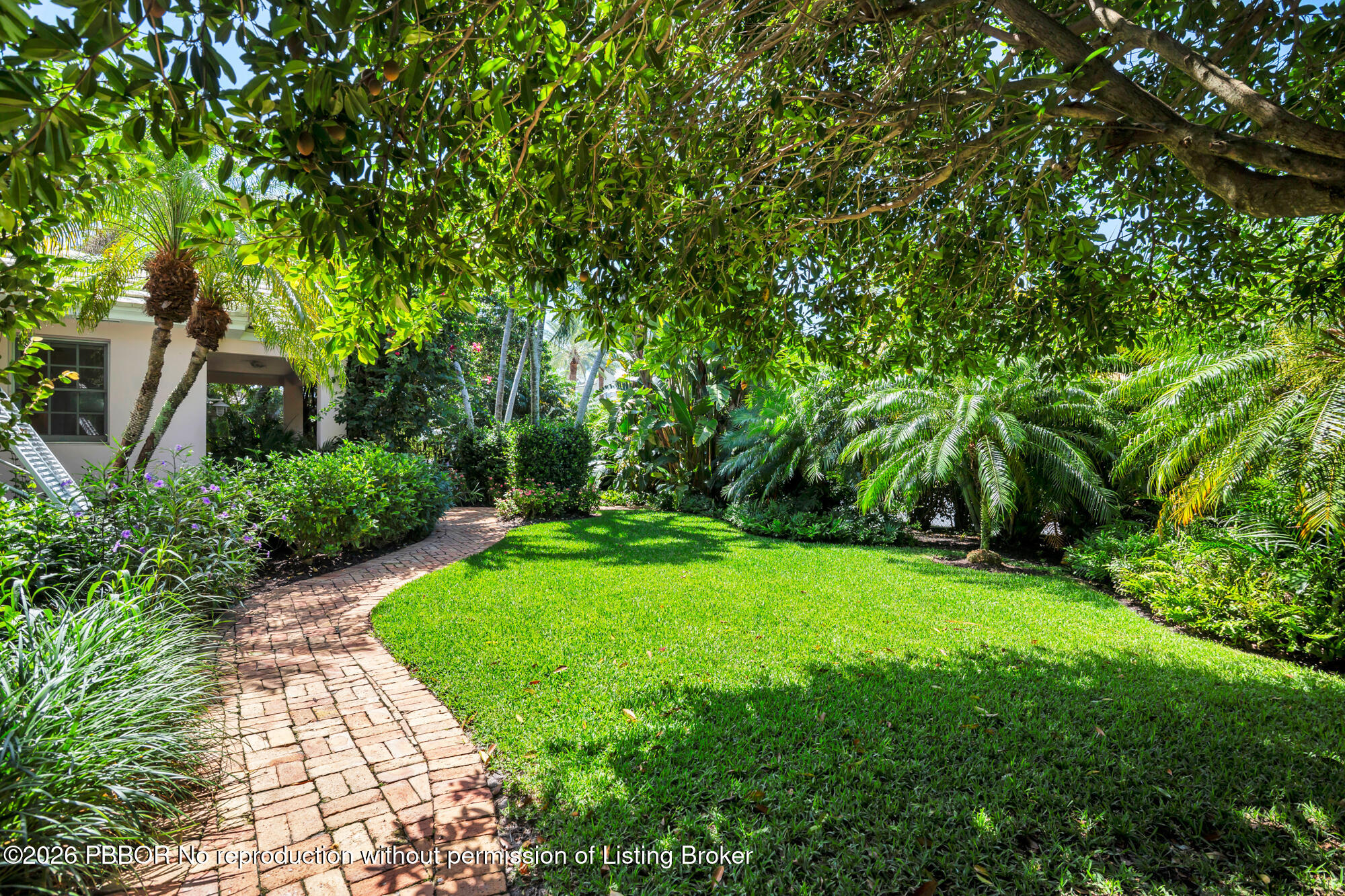243 Garden Road Palm Beach, FL 33480 - Photo 4 of 31 low-10