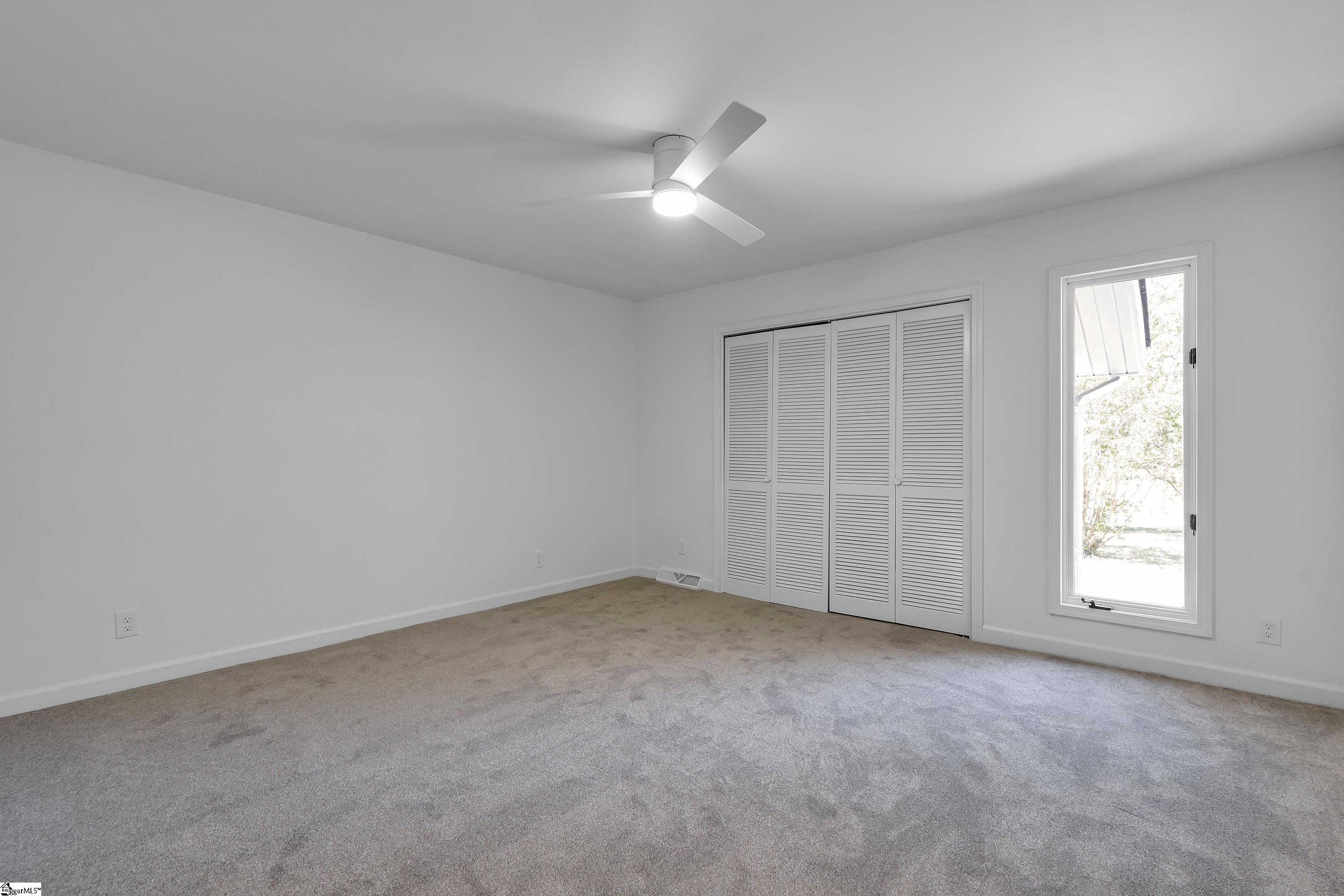 311 Old Pendleton Road Greenville, SC 29611 - Photo 17 of 32 Gallery Image 17