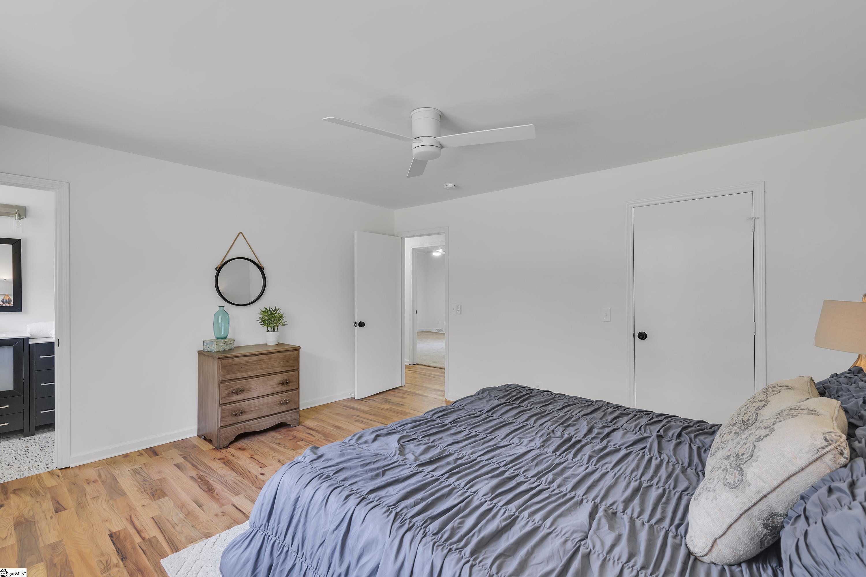311 Old Pendleton Road Greenville, SC 29611 - Photo 21 of 32 Gallery Image 21