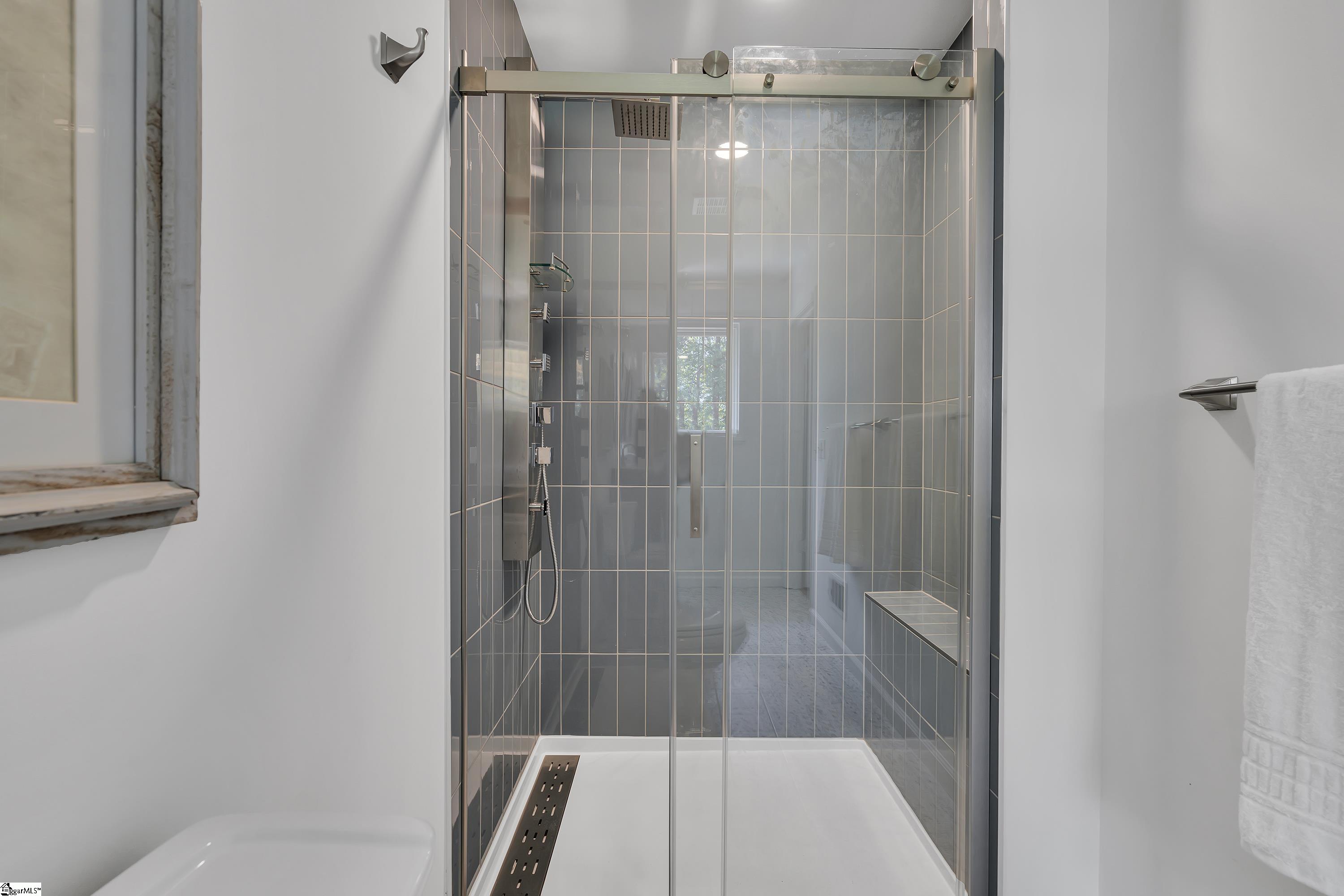311 Old Pendleton Road Greenville, SC 29611 - Photo 23 of 32 Gallery Image 23
