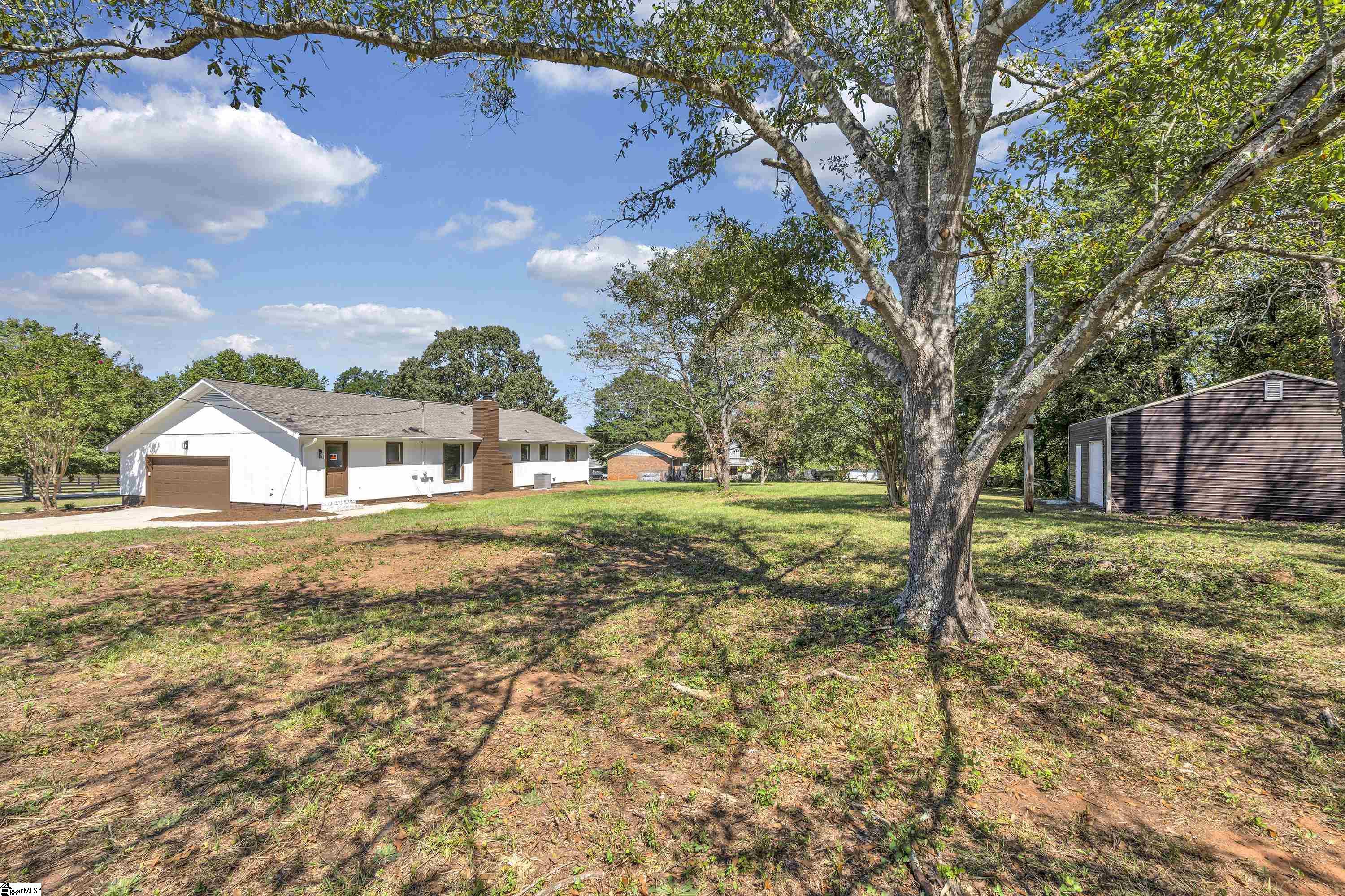 311 Old Pendleton Road Greenville, SC 29611 - Photo 26 of 32 Gallery Image 26
