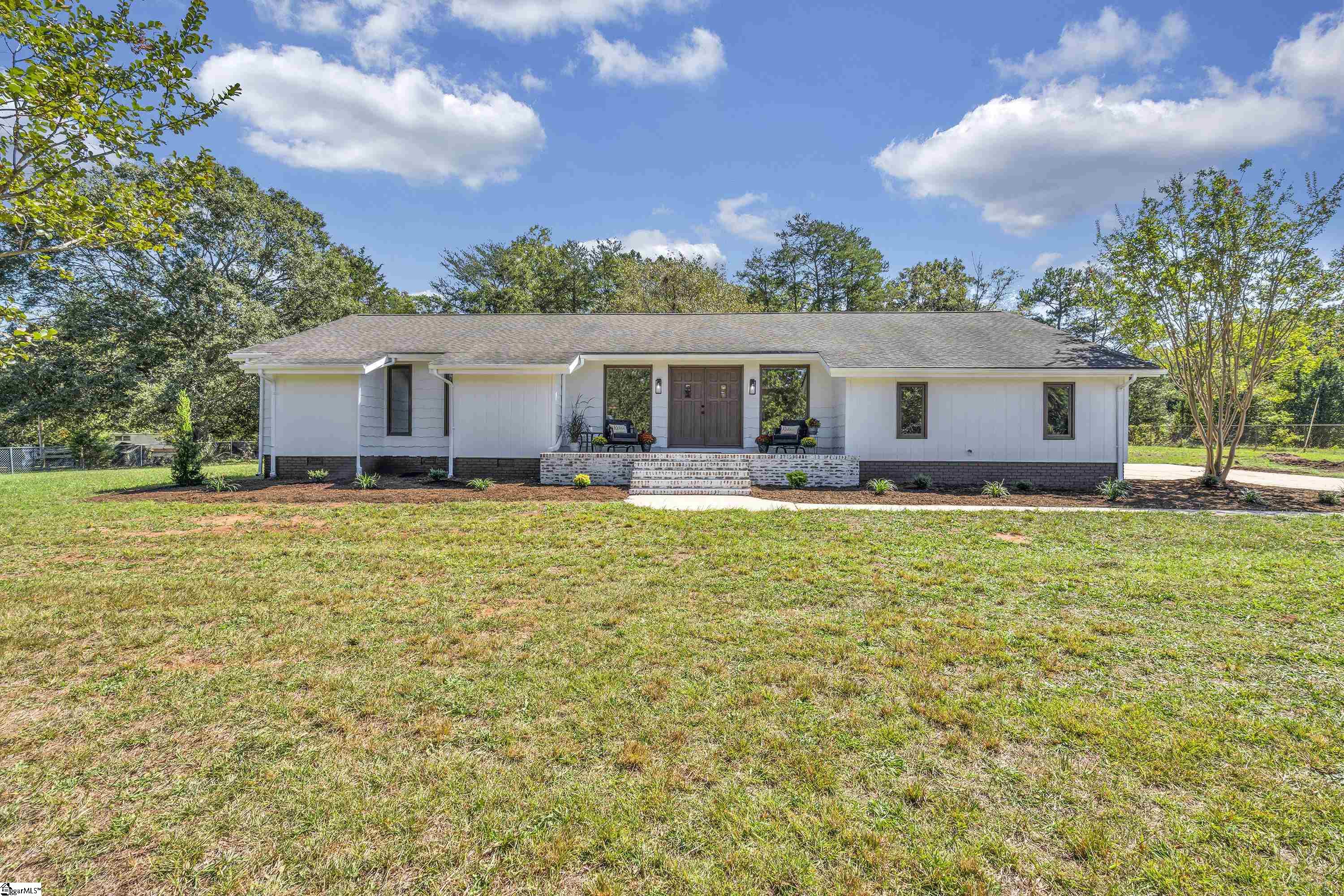 311 Old Pendleton Road Greenville, SC 29611 - Photo 29 of 32 Gallery Image 29