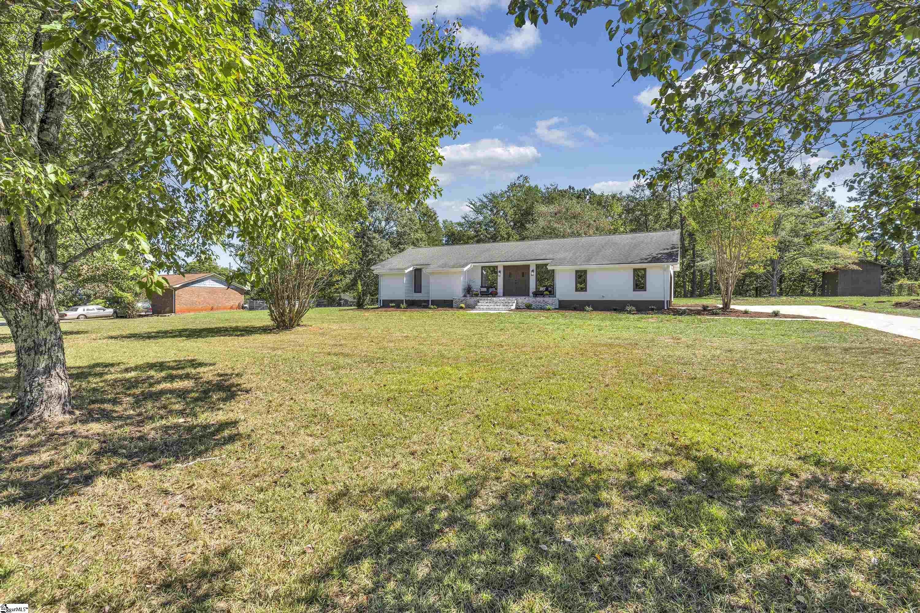 311 Old Pendleton Road Greenville, SC 29611 - Photo 30 of 32 Gallery Image 30