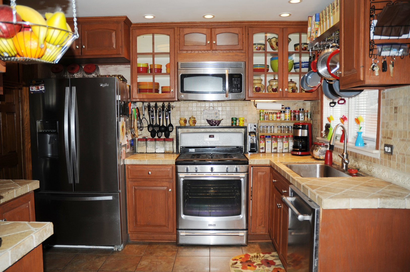 411 Marshall Road Northbrook, IL 60062 - Photo 4 of 19