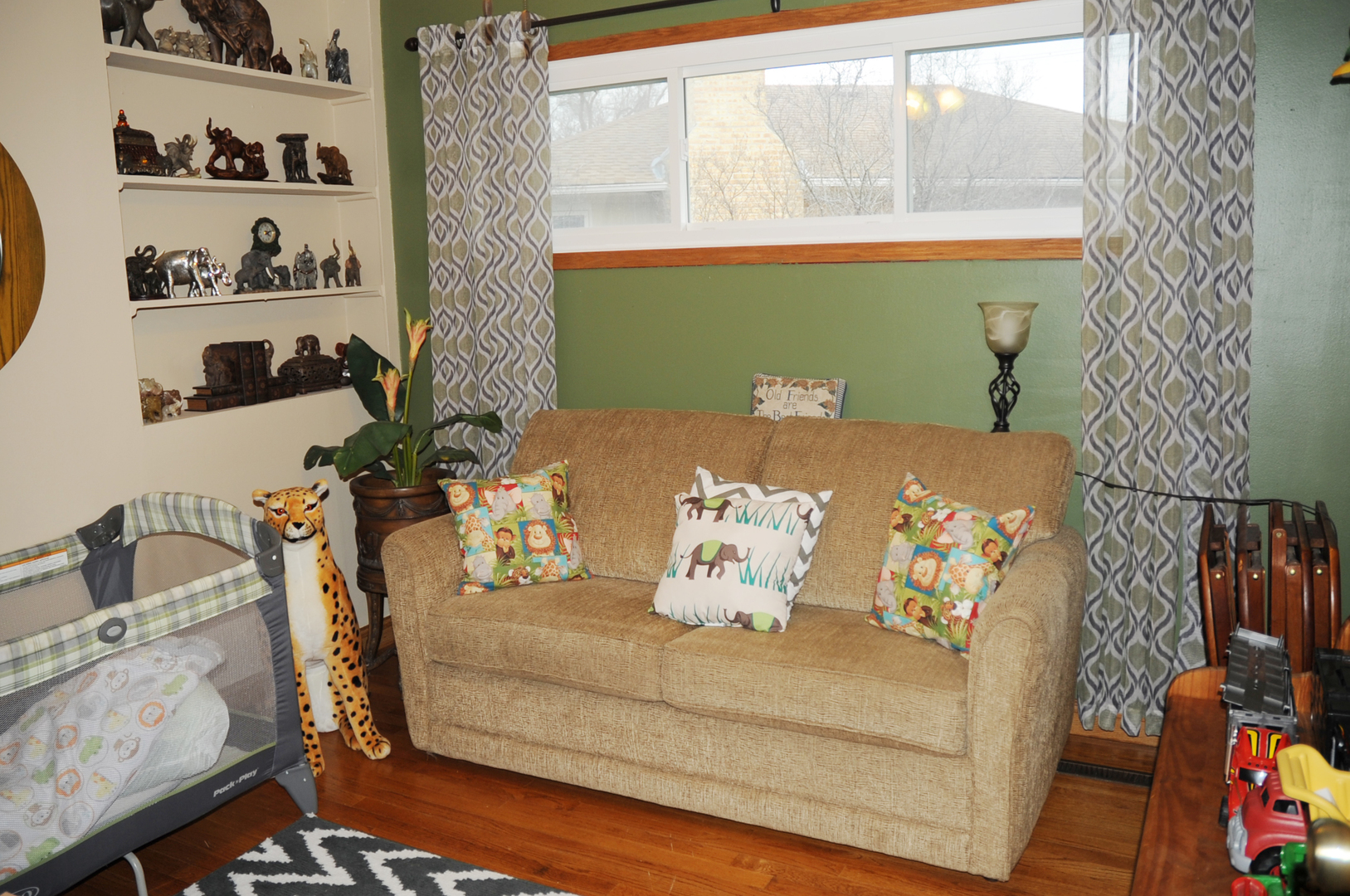 411 Marshall Road Northbrook, IL 60062 - Photo 10 of 19