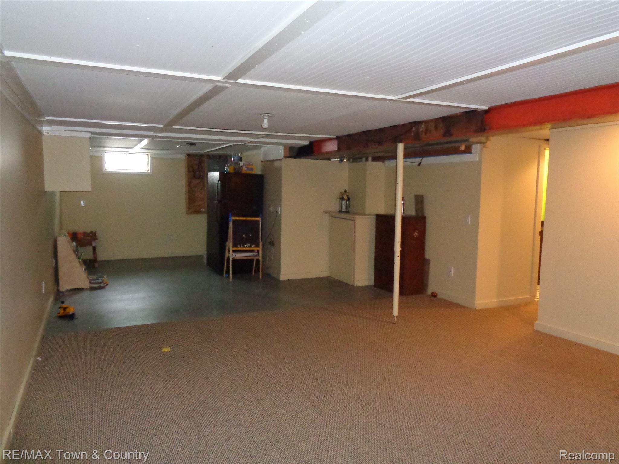 7375 Gillette Road Flushing, MI 48433 - Photo 24 of 28 DSC02977.JPG