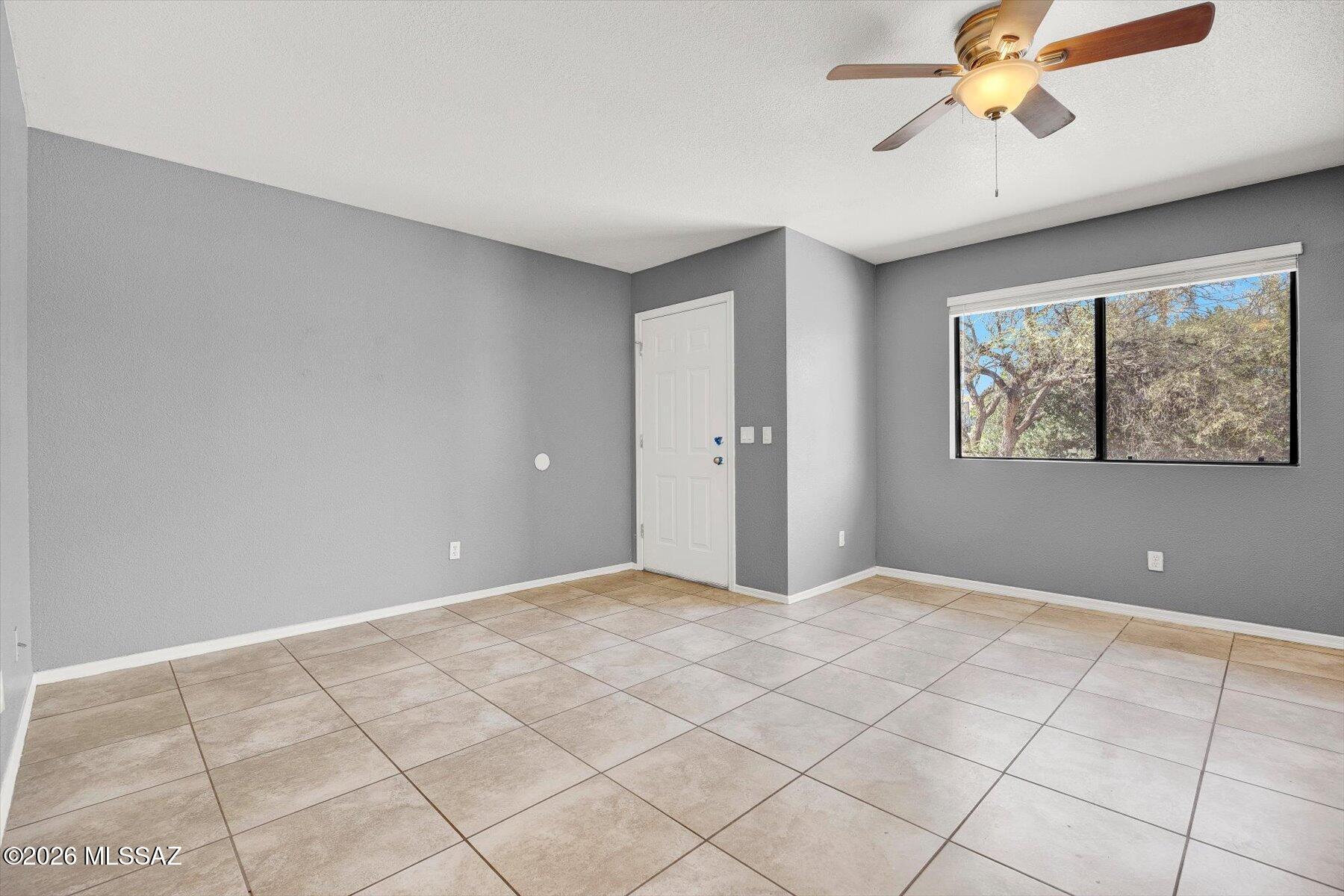 463 Sorrel Court Rio Rico, AZ 85648 - Photo 7 of 33 Gallery Image 7