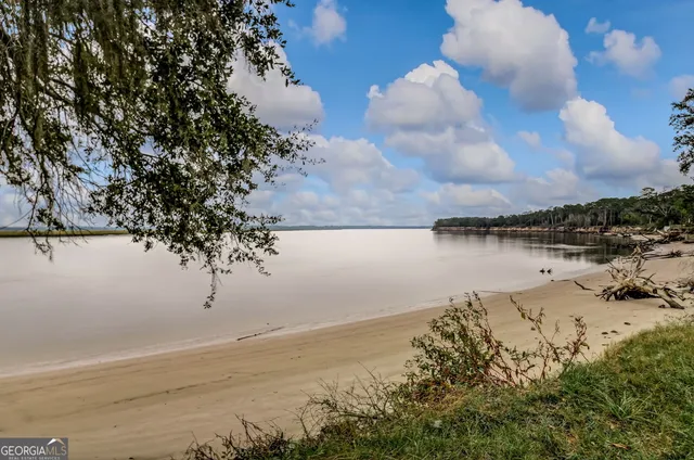 $309,000 | 203 Foxwood Circle, St. Marys, GA 31558