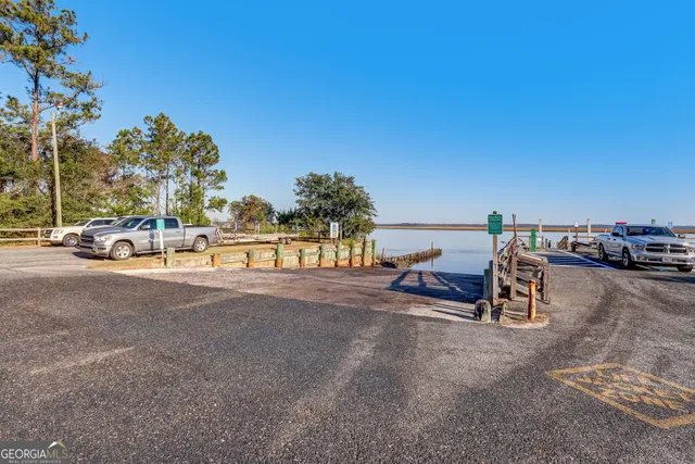 $309,000 | 203 Foxwood Circle, St. Marys, GA 31558