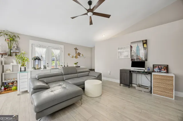 $309,000 | 203 Foxwood Circle, St. Marys, GA 31558