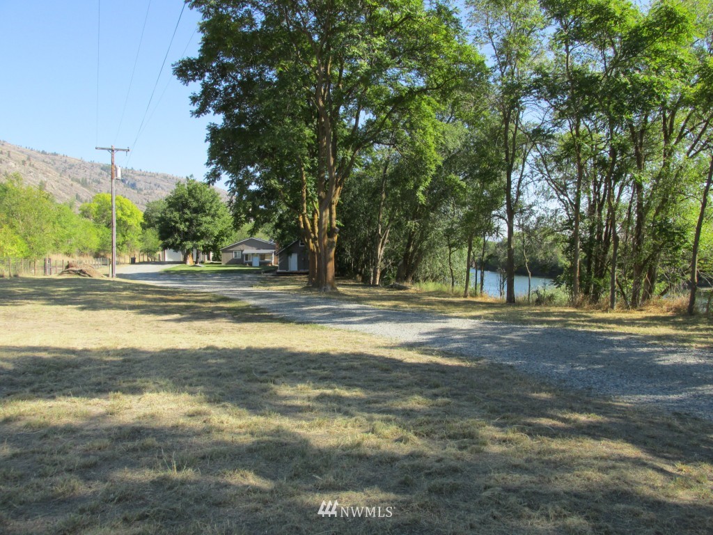 111 Frank Road Omak, WA 98841 - Photo 3 of 25 a house view with a outdoor space