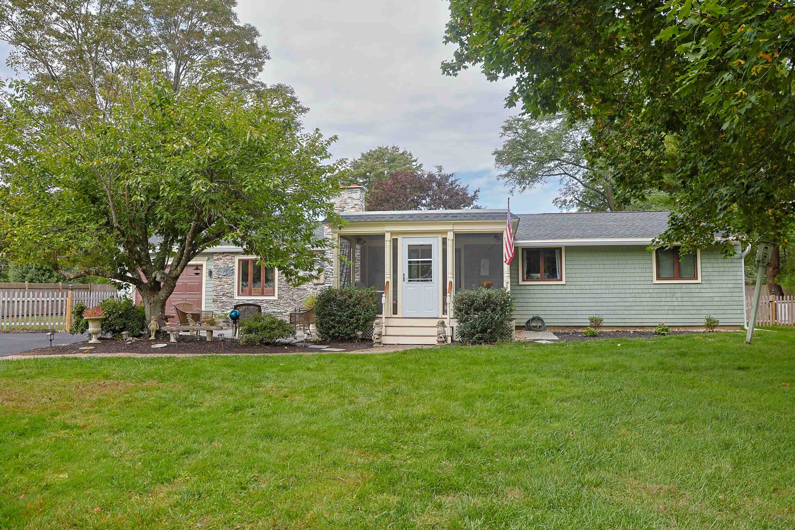 6 Sylvan Road North Hampton, NH 03862 - Photo 1 of 38
