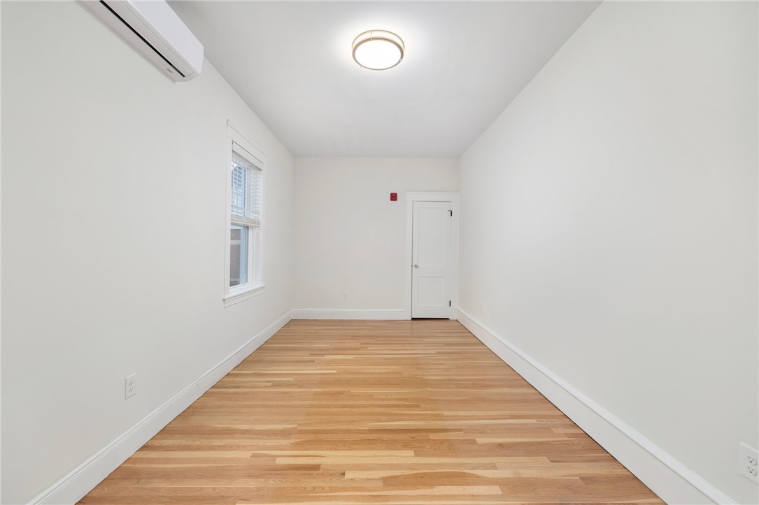 54 Sutton Street, Unit 4 Providence, RI 02903 - Photo 12 of 20