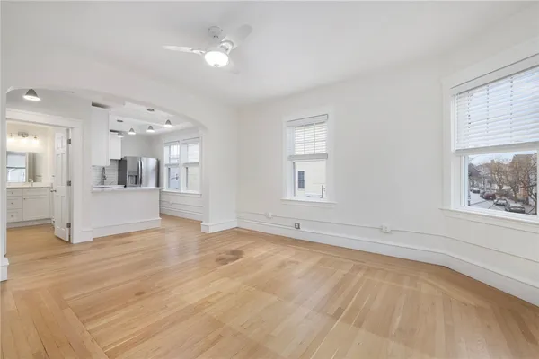 $2,200 | 54 Sutton Street, Unit 4, Providence, RI 02903