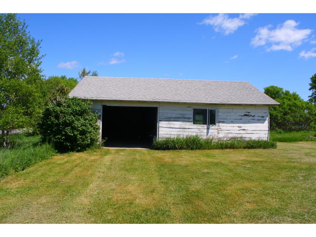 68 Griswold Road Grand Isle, VT 05458 - Photo 3 of 18 Gallery Image 3