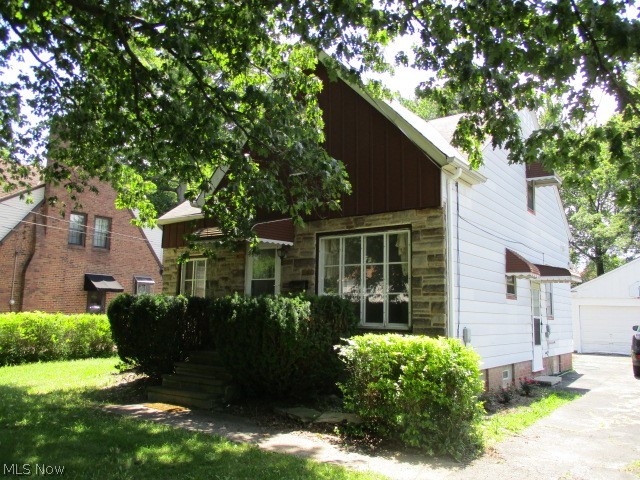 4482 East Berwald Road Cleveland, OH 44121 - Photo 3 of 14 Gallery Image 3
