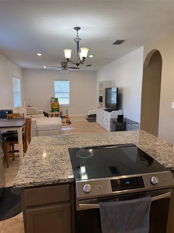 $174,000 | 809 South Wine Street, Gainesville, TX 76240