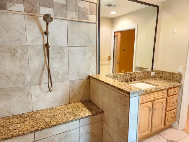 $2,600 | 2153 Royal Poinciana Boulevard, Melbourne, FL 32935