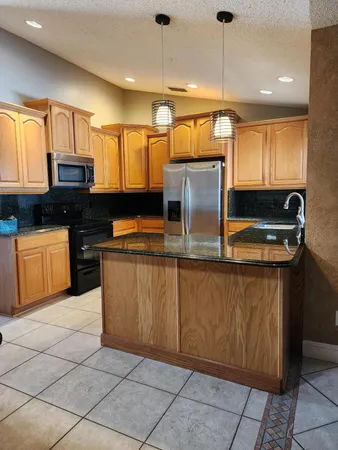 $2,600 | 2153 Royal Poinciana Boulevard, Melbourne, FL 32935