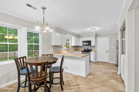 $349,900 | 16 Meadowcrest Drive, Durham, NC 27703