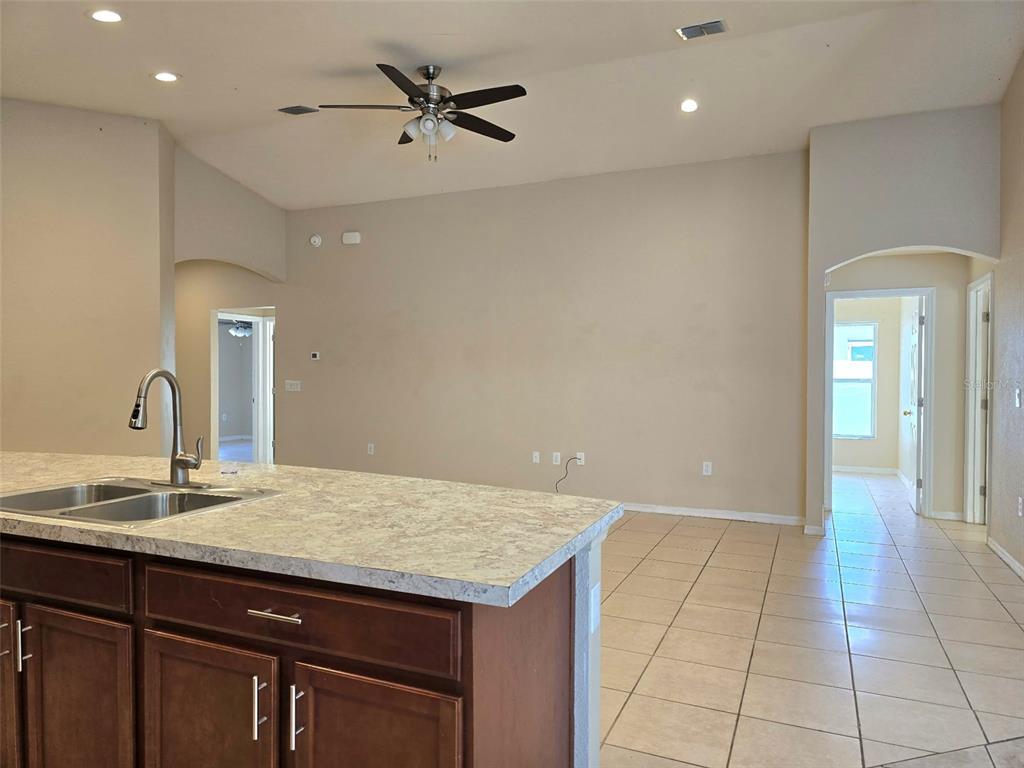 1022 Rivershore Avenue Lakeland, FL 33809 - Photo 9 of 23