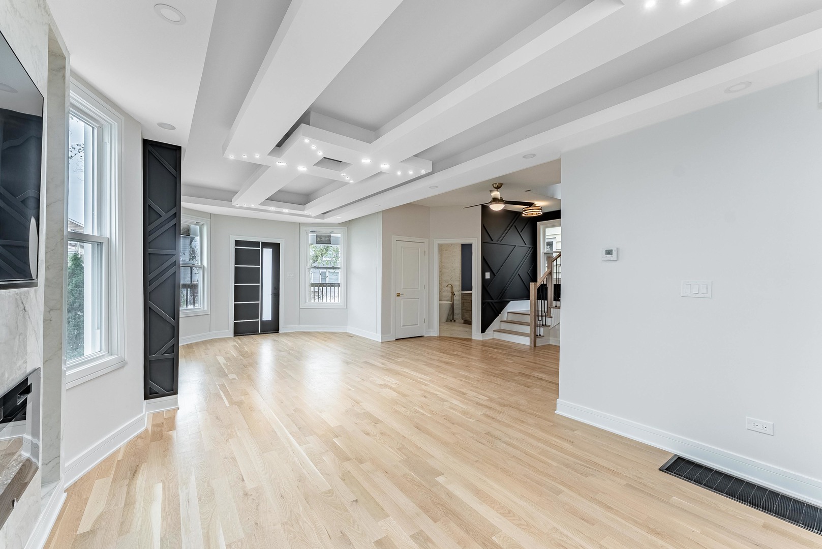 822 North Lockwood Avenue Chicago, IL 60651 - Photo 13 of 63