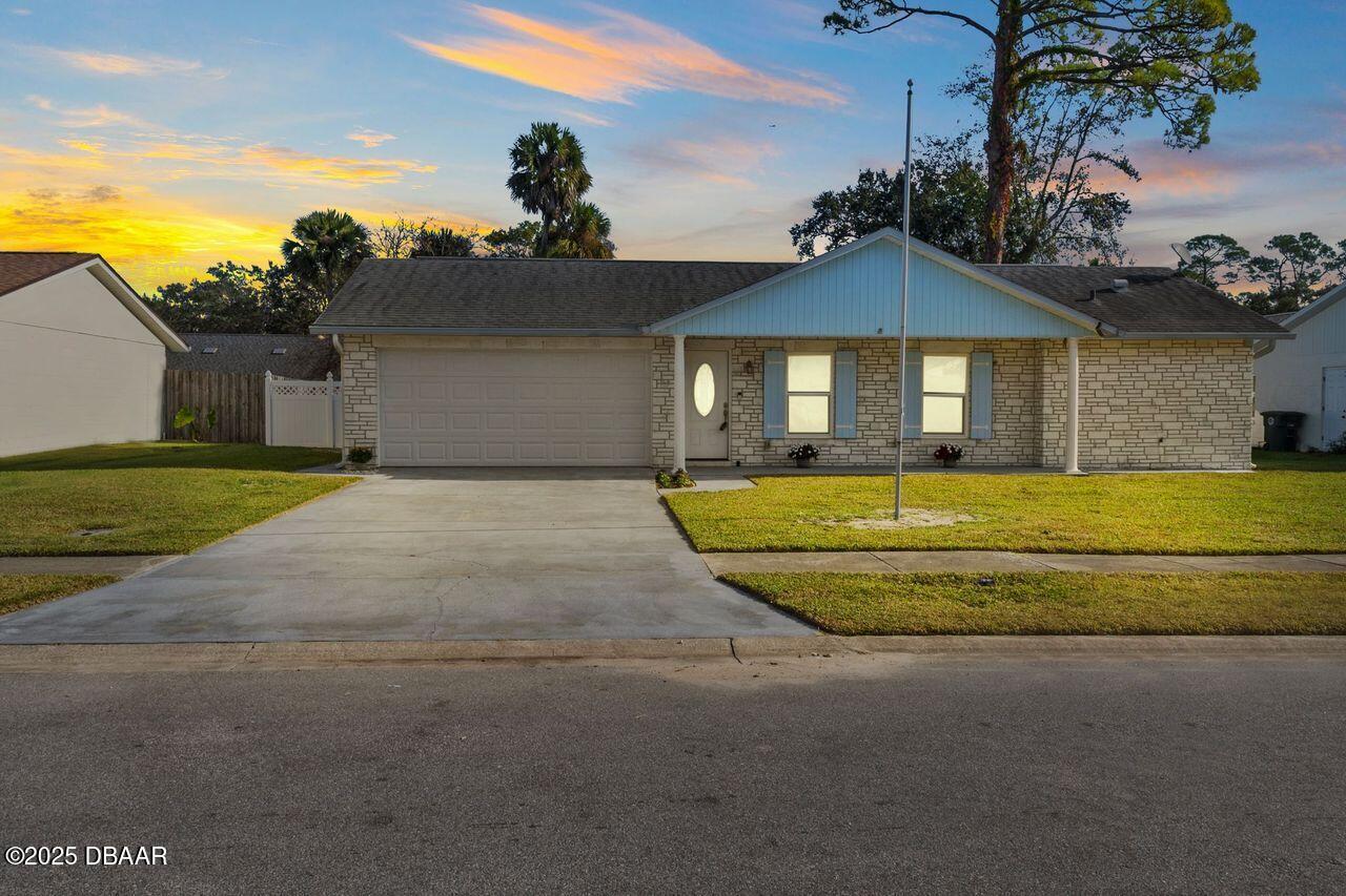 1321 Mollie Road Daytona Beach, FL 32114 - Photo 1 of 17 1321 Mollie front
