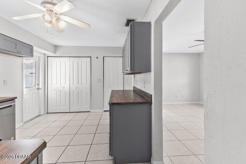 1321 Mollie Road Daytona Beach, FL 32114 - Photo 3 of 17 Cf7hhGfw
