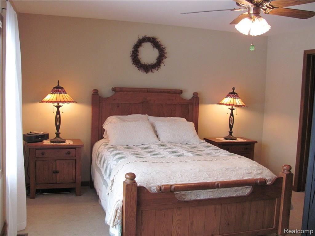 1925 North Cedar Road Fowlerville, MI 48836 - Photo 4 of 10