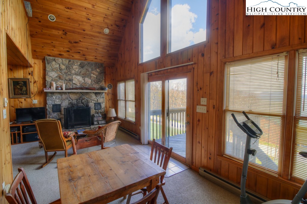 327 Running Deer Trail Boone, NC 28607 - Photo 5 of 18 Gallery Image 5