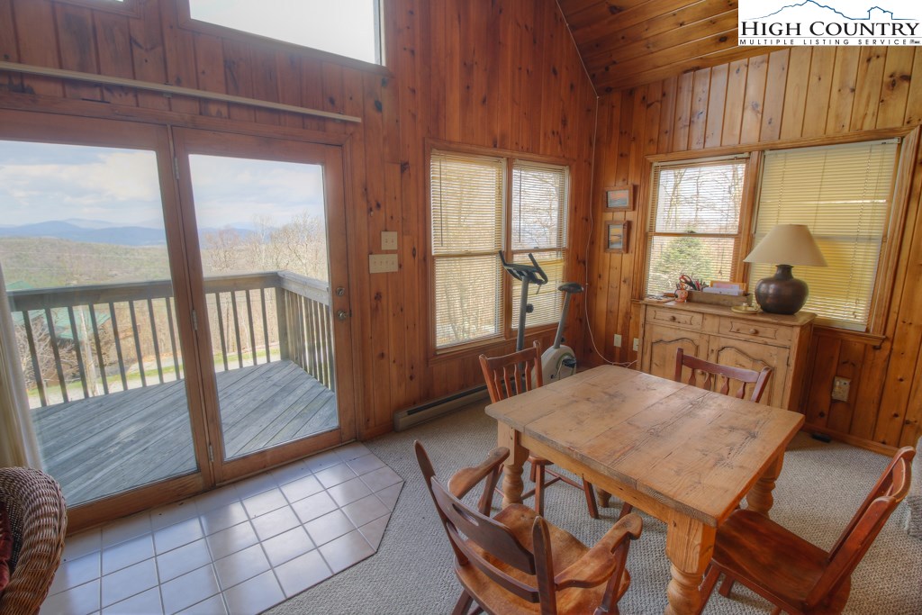 327 Running Deer Trail Boone, NC 28607 - Photo 6 of 18 Gallery Image 6